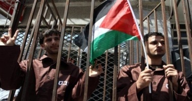 Palestinian calls for mass participation on Prisoner Day in WB