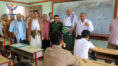 قحيم والبشري يدشنان اختبارات الشهادة الثانوية العامة بمحافظة الحديدة