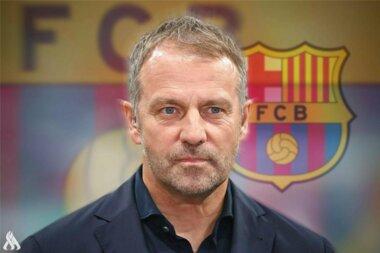  برشلونة تعلن تجدد عقد مدربه الألماني فليك