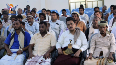 ورشة لبرنامج زراعة الصحراء والتوسع في زراعة البقوليات بالحديدة