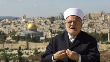 Sheikh Sabri: the Zionist enemy is trying to give al-Aqsa a Jewish look