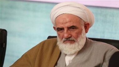 Noticia del martirio de un miembro de la Asamblea de Expertos en Irán, Abbas Soleimani, a manos de un hombre armado.