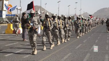 Military march of symbolic units of Air Force & Air Defense from Manakha District to Al-Sabeen Square