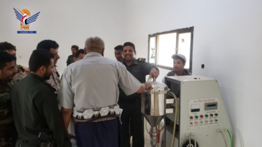 Hodeidah-Gouverneur überprüft den Fortschritt der Arbeit in der Zivilschutzabteilung