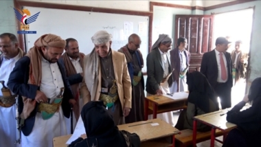 Undersecretary of Ministry of Education inspects basic certificate exams in Amran city