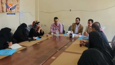 Un Debate sobre la cooperación entre la Administración Tributaria y las empresarias y el apoyo a las pequeñas empresas en Hodeidah