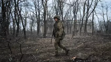 القوات الأوكرانية تنسحب هربا من مواقعها في أوشيريتينو بدونيتسك