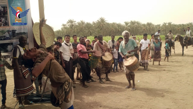 مهرجان كرنفالي لمزارعي مديرية التحيتا في الحديدة