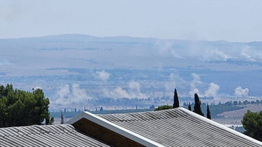 Hezbollah bombs enemy headquarters in Galilee, Golan with more than 200 missiles 