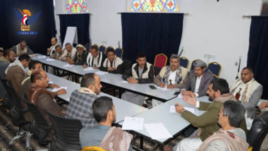 مناقشة تطوير أداء الجمعيات التعاونية الزراعية بمحافظة صنعاء