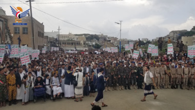 مسيرات جماهيرية حاشدة بيوم القدس العالمي في محافظة حجة 