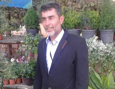 Palestinian medical sources:  Released prisoner who arrested at dawn today martyred, with torture signs