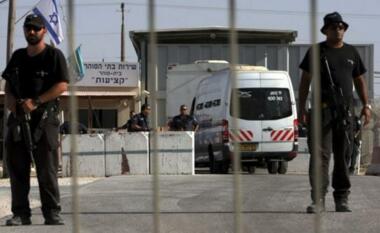 3 أسرى فلسطينيين من جنين يدخلون أعوامًا جديدة في سجون العدو الإسرائيلي