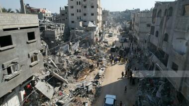 استشهاد سبعة فلسطينيين في قصف للعدو الصهيوني على مخيم النصيرات وسط غزة