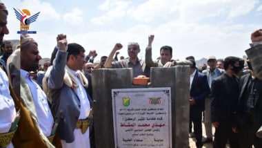 رئیس‌جمهور المشاط سنگ بنای پروژه شهر پزشکی صنعا را در مذبح در دبيرخانه پايتخت می‌گذارد
