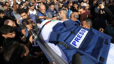 Hamas calls for urgent measures to stop Zionist massacre against journalists