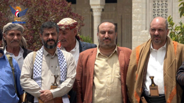Dhamar Governor receives Maqdishi leader returning to national ranks