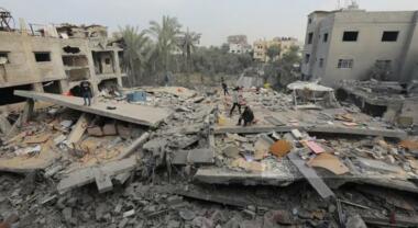 Two martyrs & injured in Zionist raids on Gaza
