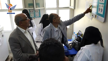 تفقد المركز الصحي بمديرية شرس ومركز معالجة الإسهالات في حجة