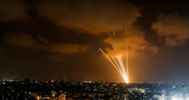 Al-Quds Brigades bomb the cover settlements with missiles in response to the continuation of the Zionist massacres