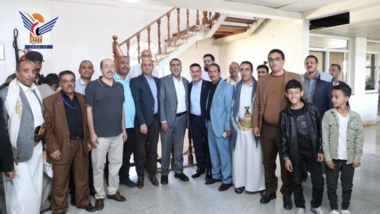 نائب وزير النقل والأشغال يتفقد الانضباط الوظيفي بالوزارة وهيئة الطيران وصندوق صيانة الطرق