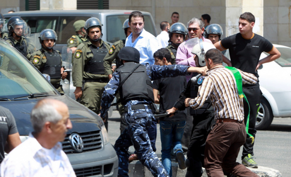 Lawyers for Justice in Palestine: PA escalates political arrests in West Bank Lawyers for Justice in Palestine: PA escalates political arrests in West Bank