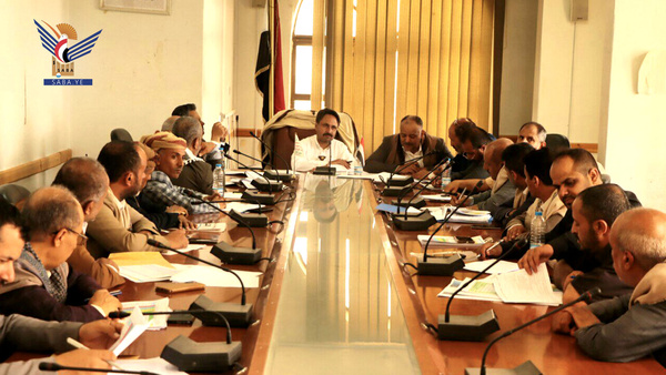 Sana'a committee reviews progress of development projects Sana'a committee reviews progress of development projects