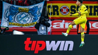 الدوري الألماني: دورتموند يهزم ليفركوزن بثنائية نظيفة ويلتحق برباعي المقدّمة