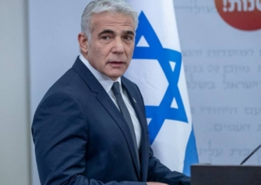 Lapid: War will continue as long as Netanyahu's government remains