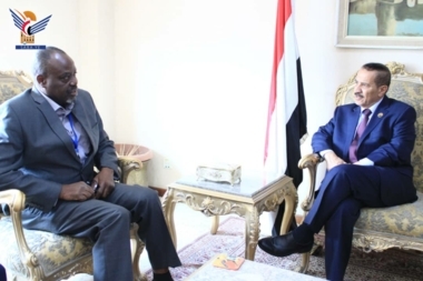 Der Außenminister trifft sich in Sanaa' mit dem Direktor des Sicherheitsbüros der Vereinten Nationen
