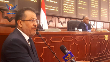 مجلس النواب يستعرض تقريراً بشأن جهاز محو الأمية ويطلب حضور وزير الصحة