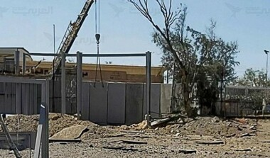 Zionist enemy continues to close crossings for 253rd day