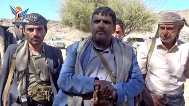 محافظ مأرب ووكيل وزارة النفط يزوران المرابطين في جبهة حريب