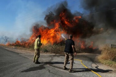 Eight Zionists, including five soldiers, injured, fires broke out in Galilee after intense Hezbollah bombing