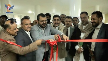 وزيرا التربية والصحة ورئيس مصلحة الجمارك يفتتحون معمل الحاسوب بثانوية عبدالناصر