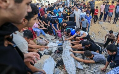 استشهاد 3 فلسطينيين وإصابة آخرين بقصف صهيوني شرق مدينة غزة