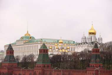 Der Kreml kommentiert das neue Sanktionspaket : Wir sehen eine konsequente antirussische Linie in Europa