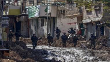 El enemigo israelí continúa su agresión contra la ciudad de Tulkarm y sus dos campamentos por 72º día consecutivo