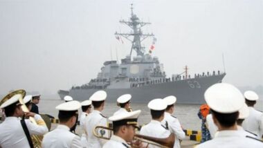China advierte a Estados Unidos de provocaciones estadounidenses en el Mar Meridional de China.