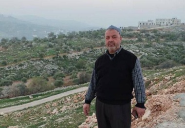 Zionist enemy arrested 4 Palestinians from  West Bank, including leader in Hamas