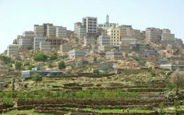 Die örtliche Behörde in Lahj verurteilt das Verbrechen der Besatzung in Mukalla