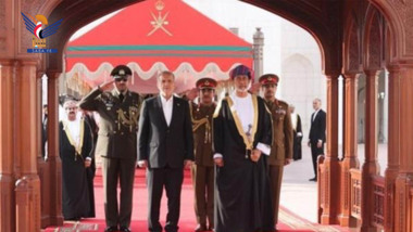 سلطان عمان والرئيس الإيراني يبحثان المستجدات الراهنة في المنطقة