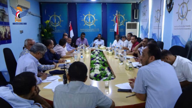 Discusión del mecanismo para que los barcos entren en los puertos de Hodeidah y Saleef