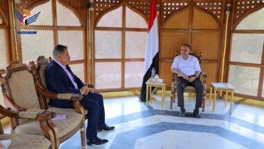Al-Mashat stresses importance of lining up media in face of aggression