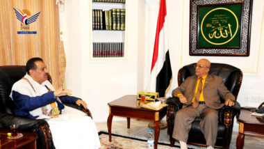 PM meets Kamran Industrial, Investment Chairman to discuss development challenges