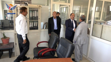 Minister of Works inspects level of job discipline in ministry