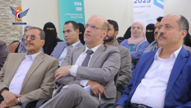 وزير الاقتصاد يستعرض مع قيادة هيئة الاستثمار خدمات المنصة الموحدة 