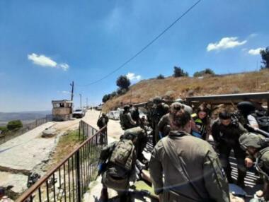 Resistance injures settler southern Nablus 