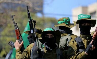 Brigadas Al-Qassam en Cisjordania: enfrentamos al enemigo y sus vehículos en Tulkarm con armas ligeras y explosivos
