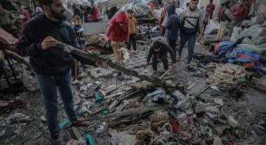 Amnesty International: Die feindliche Armee begeht „absichtlich“ Völkermord im Gazastreifen